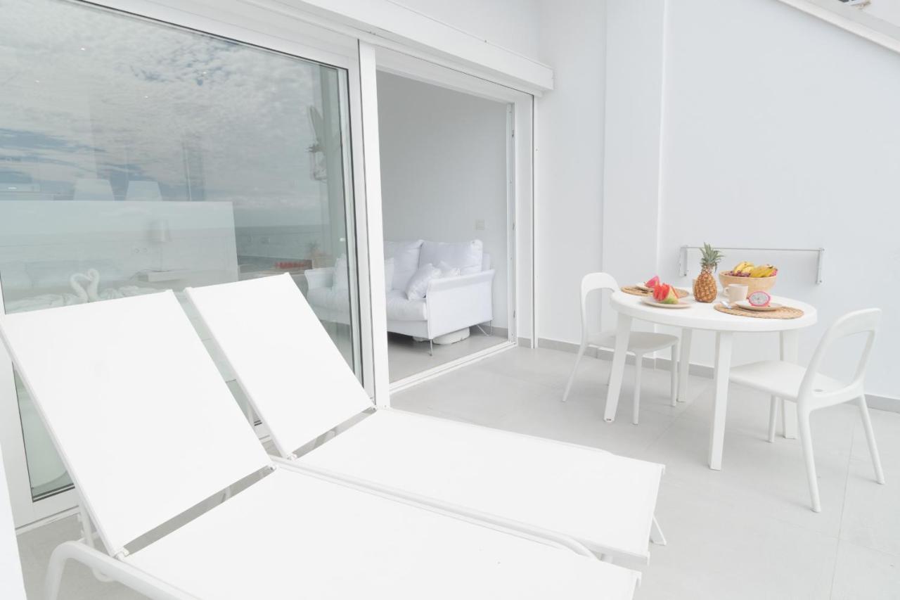 Cloud On The Sea Apartment Callao Salvaje Exterior photo
